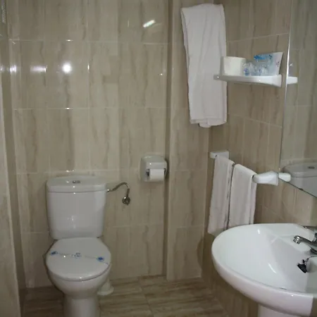 Otel Linda 3*